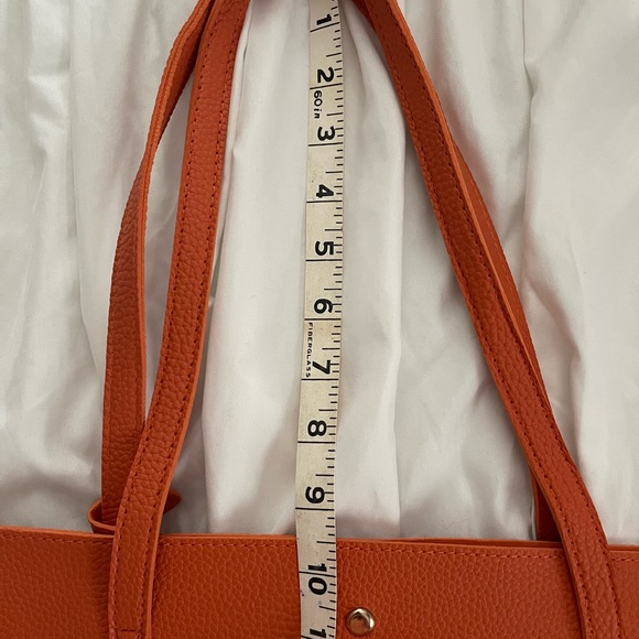 Pair of Orange and Gray/Blue Vegan Leather Tote Bags with Tassel - Picture 7 of 12
